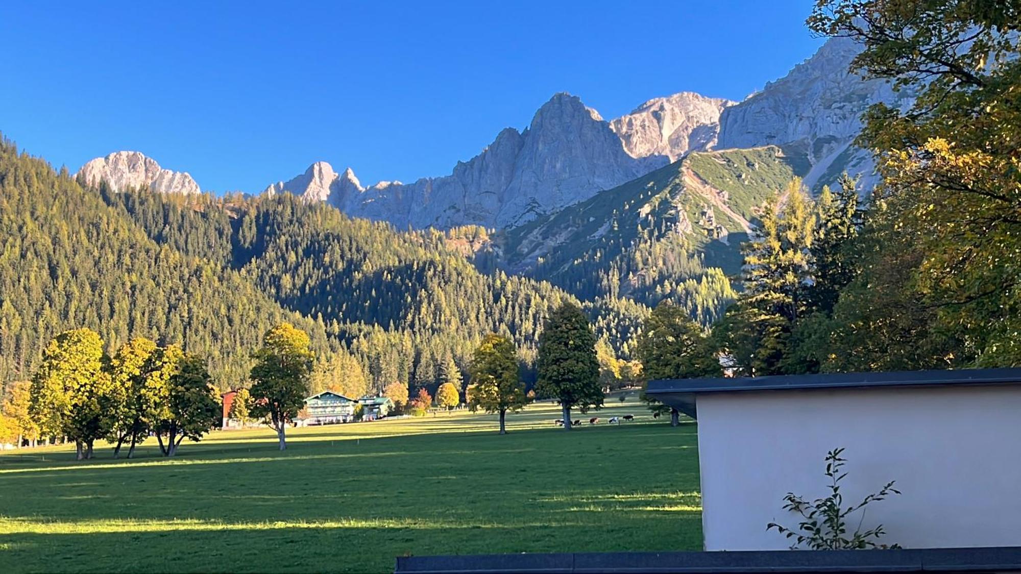 Romantikapartment Mit Sommercard Ramsau am Dachstein Luaran gambar