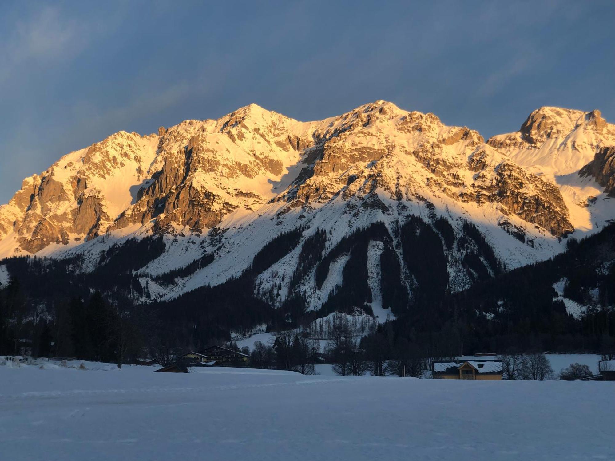 Romantikapartment Mit Sommercard Ramsau am Dachstein Luaran gambar